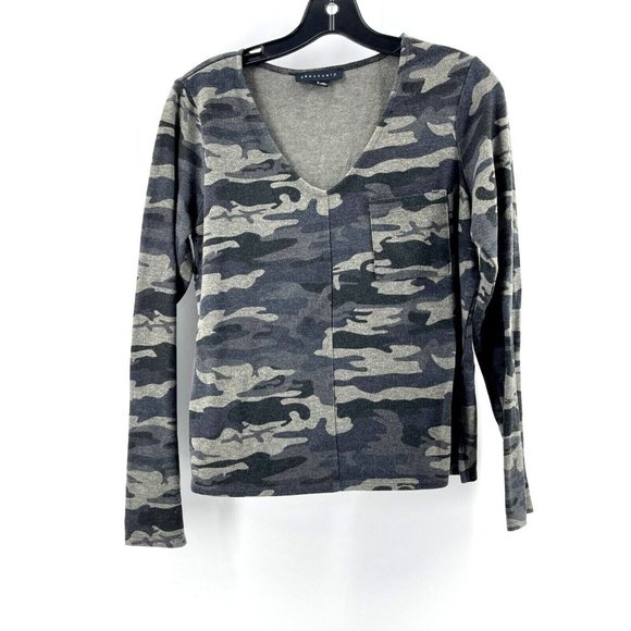 Sanctuary Tops - Sanctuary Women's Gray Camo Pullover V Neck Pocket Sweatshirt Long Sleeve Size S